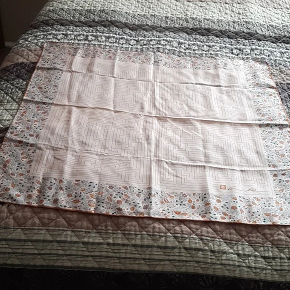 Vintage SILK SCARF, ANN KLIEN - Picture 3 of 7